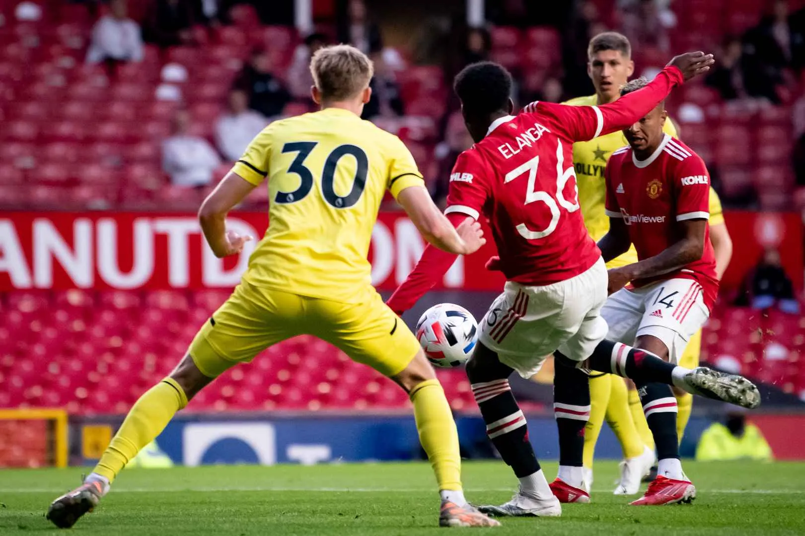 Đội hình ra sân dự kiến Brentford vs MU