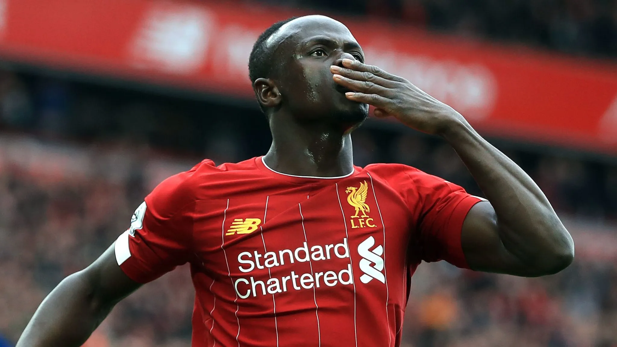 Sadio Mane là cầu thủ huyền thoại của Liverpool