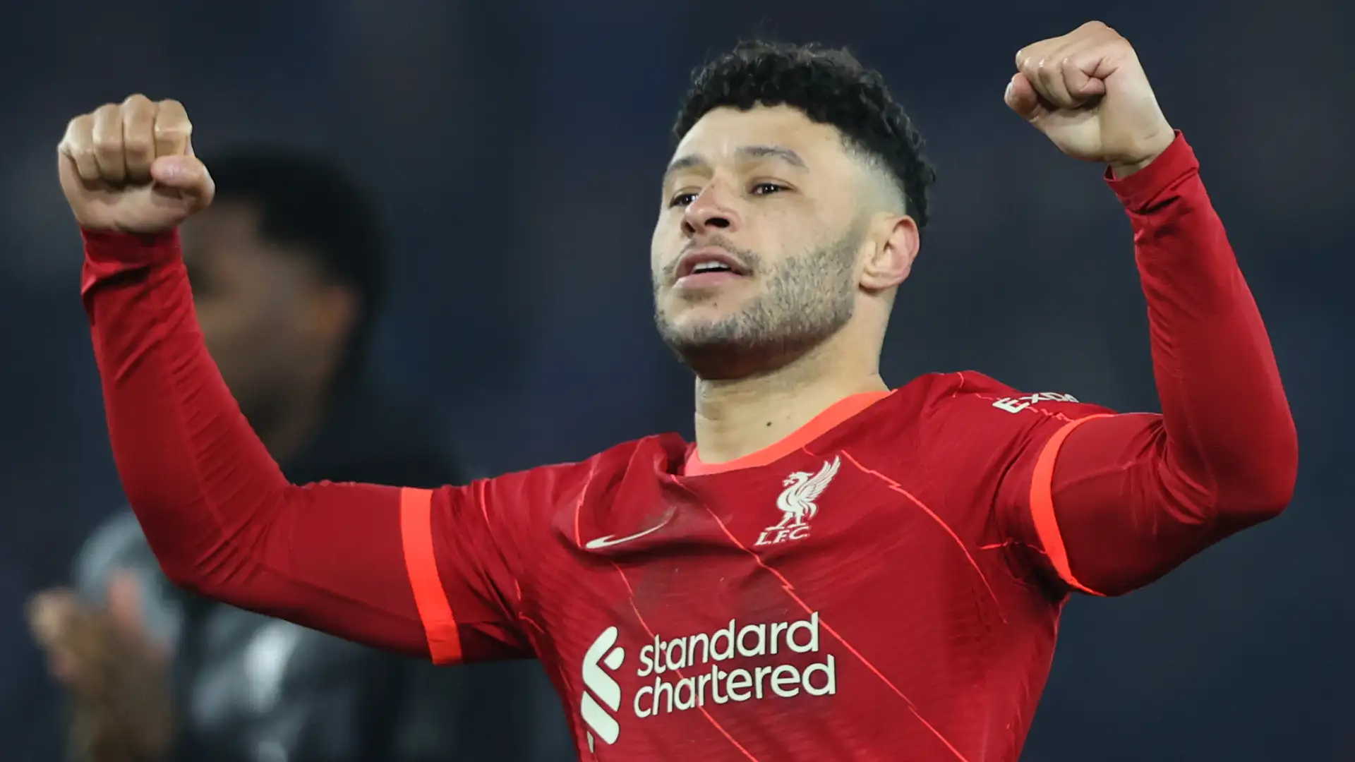 Alex Oxlade – Chamberlain ghi được bàn thắng đậm cho Liverpool