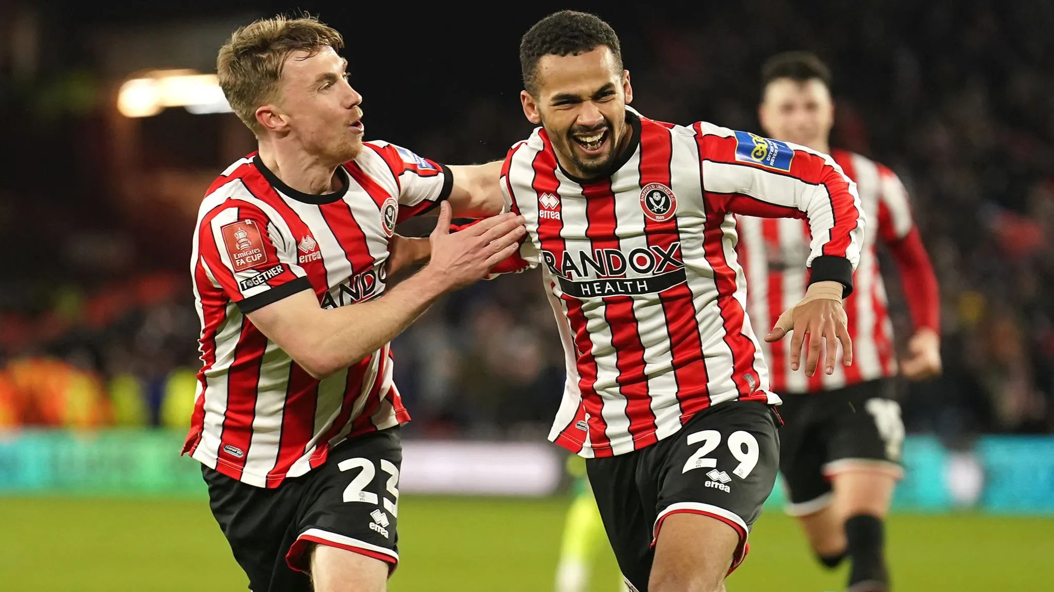 Sheffield United đang trải qua một thời kỳ khó khăn và đầy thách thức trong mùa giải hiện tại.